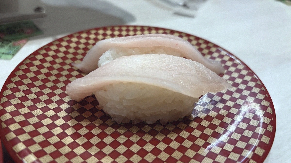 Conveyor vs Counter Sushi: What You Actually Give Up