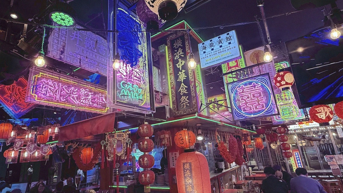 The Unspoken Rules of Eating Late in Tokyo