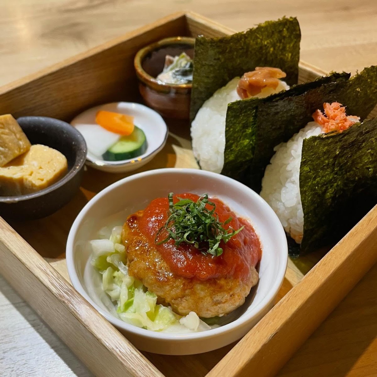 Onigiri Café Risaku Sendagi — Onigiri in Yanesen, Tokyo
