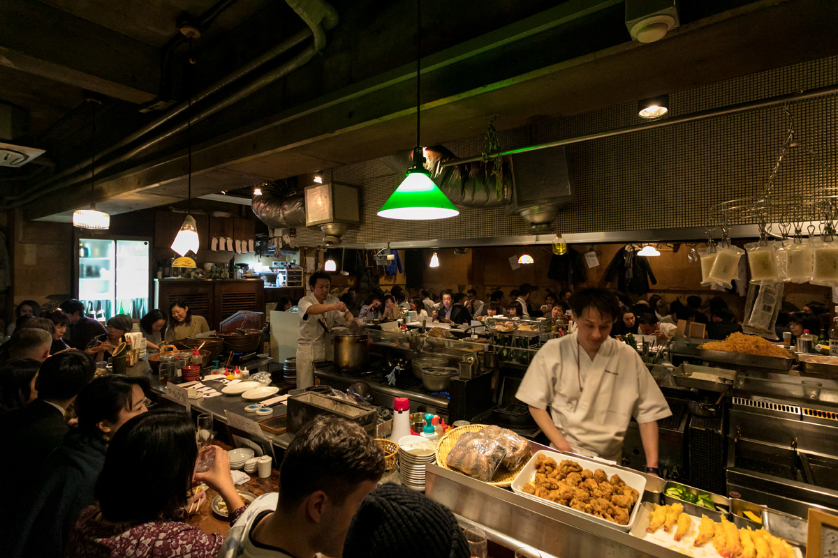 Shirubee Shimokitazawa — Faux-Showa Izakaya Built for Late Nights